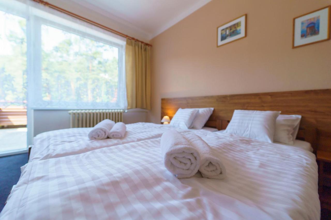 Hotel Hladina Nebrich Zewnętrze zdjęcie