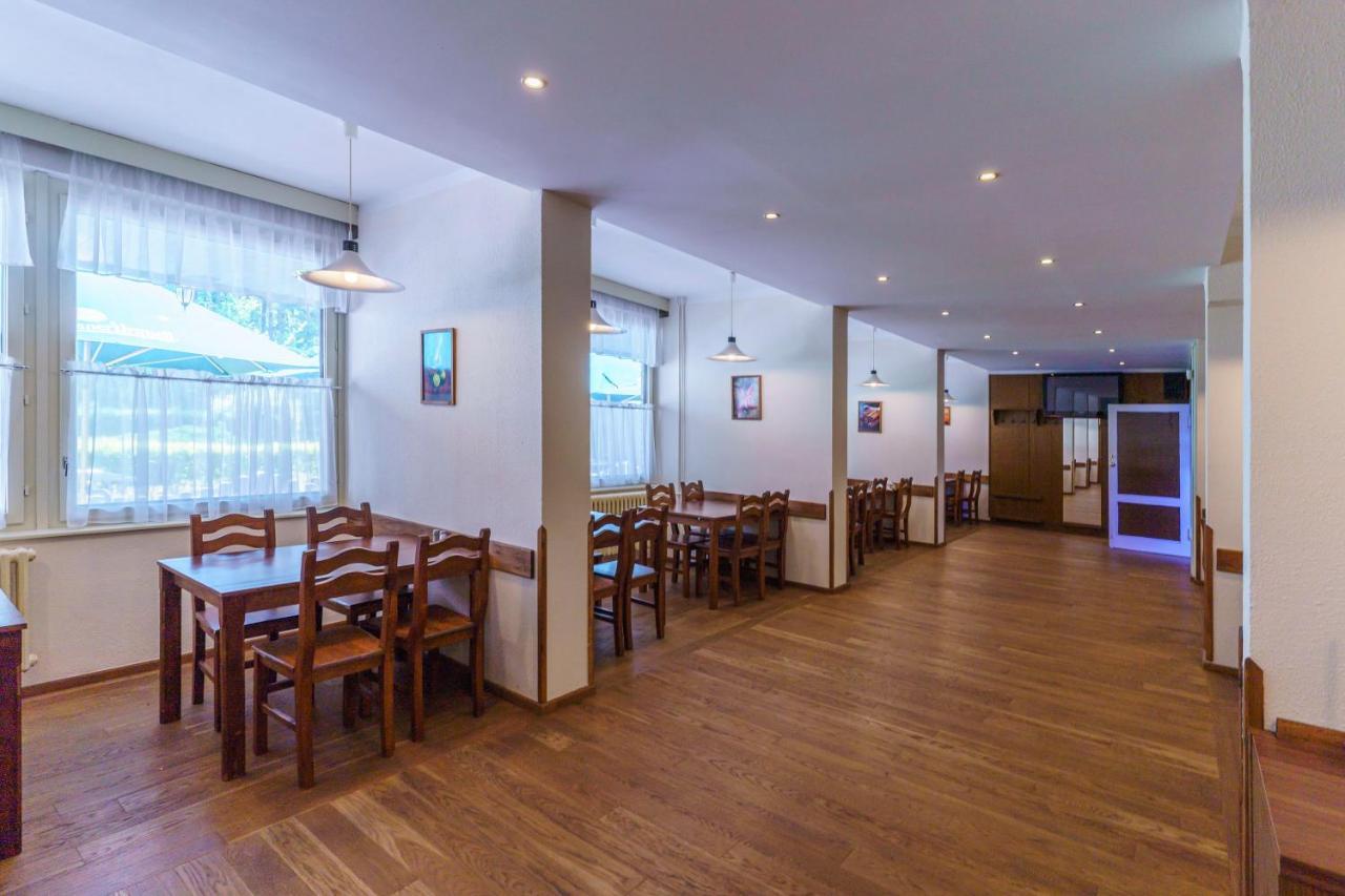 Hotel Hladina Nebrich Zewnętrze zdjęcie